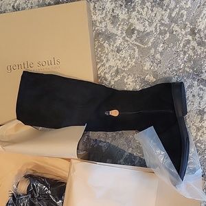 NEW Kenneth Cole Black Emma Stretch Boot Size 7.5